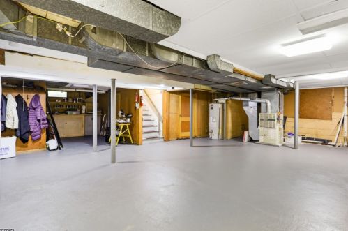 489 Fairmount Ave, Chatham Township NJ  07928-1370 exterior