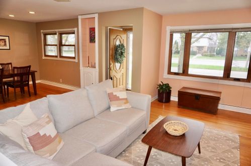 3773 68th St, Milwaukee WI  53220-1828 exterior