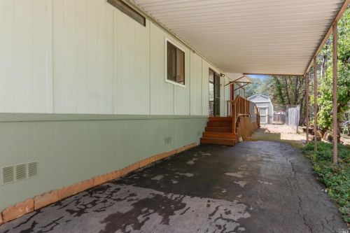 675 Starr Dust Ct, Lakeport CA  95453-6976 exterior