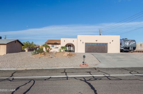 73 El Dorado Ave, Lake Havasu City, AZ 86403-6064