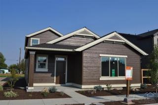 3200 28 St, Eagle Crest OR  97756-7565 exterior