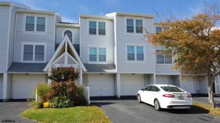 160 40th St, Brigantine City, NJ 08203-3359