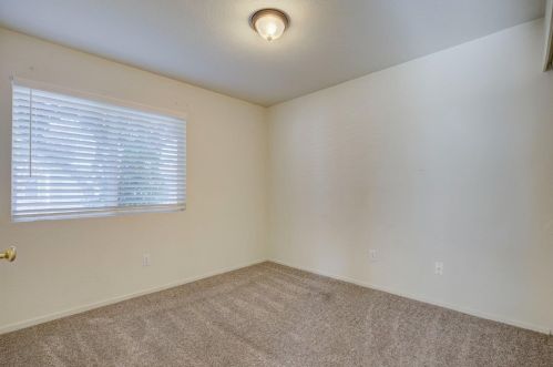 6384 Laguna Mirage Ln, Elk Grove CA  95758-5461 exterior