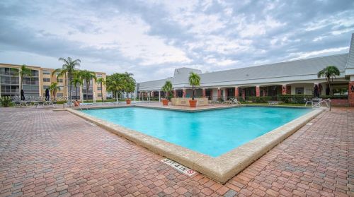 608 2nd St, Dania Beach FL  33004-3351 exterior