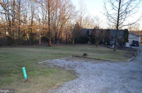 320 Cragmoor Rd, York Haven PA  17370-9053 exterior