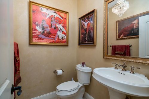 8158 Deerpath Ln, Cincinnati, OH 45243-1300