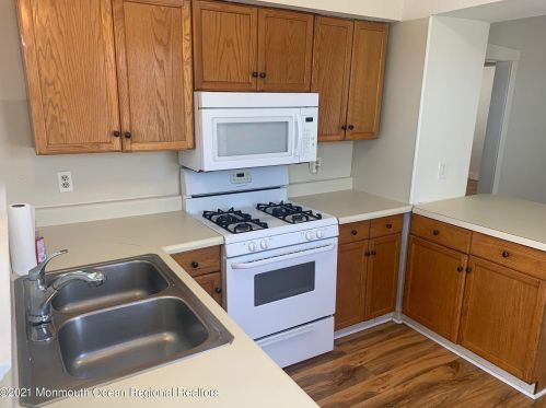 236 Webster Ave, Pelican Island, NJ 08751-2334