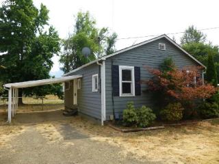 321 First Ave, Sutherlin, OR 97479-9665