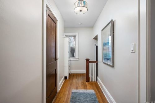 47 Devonia Ave, Mount Vernon NY 10552-1008 exterior