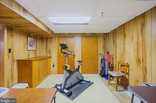 7612 Pollen St, Lorton VA  22079-1636 exterior