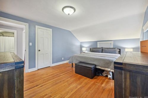 141 Cedarhurst Ln, Milford CT  06461-2721 exterior