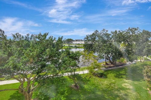 14623 Bonaire Blvd, Delray Beach FL  33446-1784 exterior