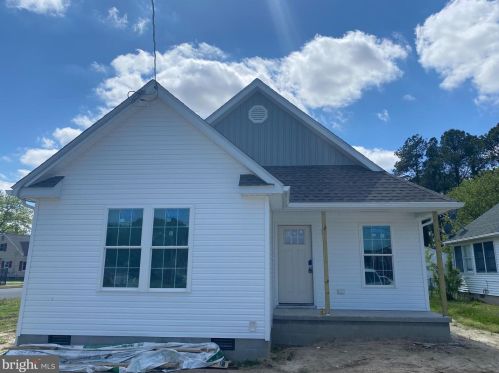 306 Phillips St, Seaford, DE 19973-2304