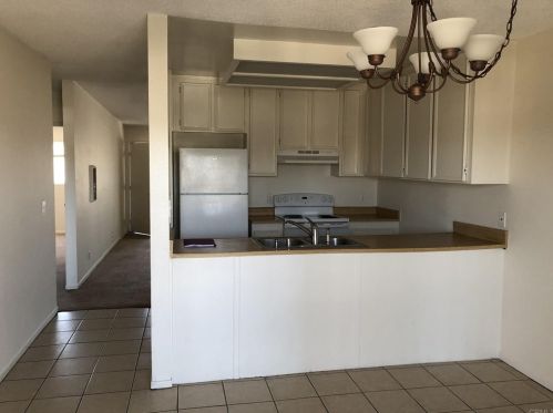 205 Candice Pl, Vista CA  92083-1941 exterior