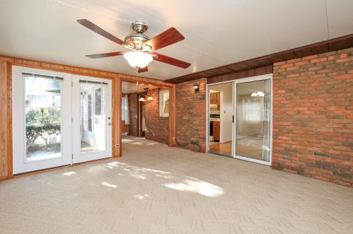 204 Green Tree Ln, Bellefontaine OH  43311-2734 exterior