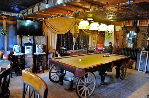 9 Scenic Pond Dr, Warwick NY  10990-2651 exterior