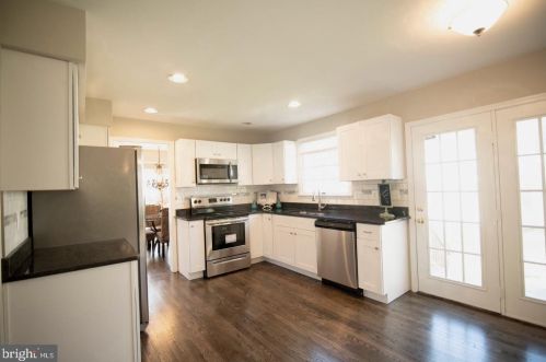 107 Wilderness Dr, Locust Grove VA  22508-5524 exterior