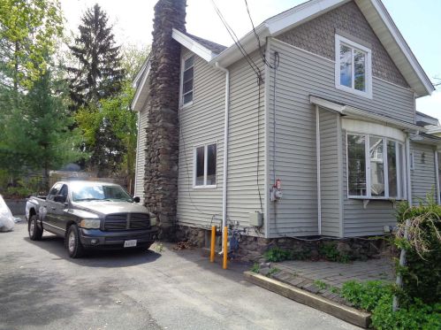 70 Marshall St, Poughkeepsie NY  12601-1942 exterior