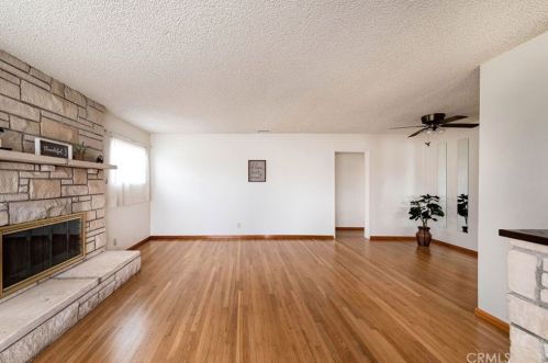 18321 Glenburn Ave, Torrance, CA 90504-5025