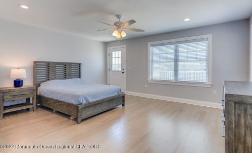 42 Kearney Ave, Pelican Island NJ  08751-1922 exterior