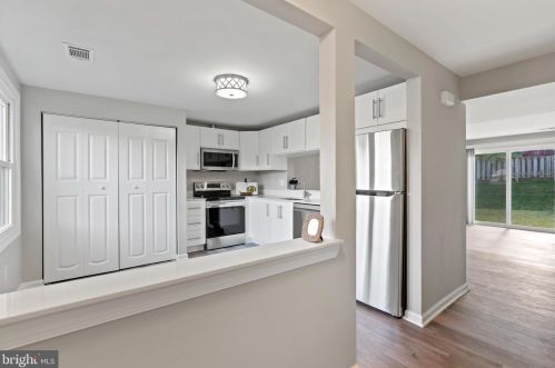 3465 Brookville Ln, Woodbridge, VA 22192-4343
