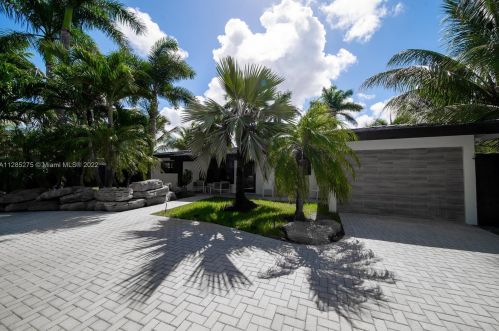 1201 3 Ave, Boca Raton FL  33432-2653 exterior