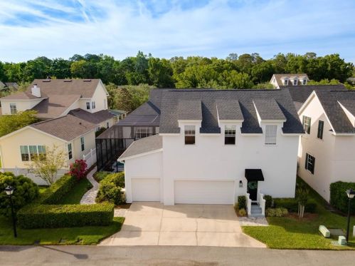 1070 Nash Dr, Kissimmee FL  34747-4319 exterior