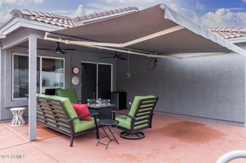 15350 Poinsettia Dr, Sun City AZ  85379-5282 exterior
