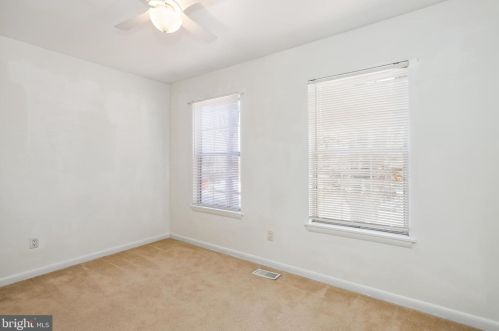 13488 Princedale Dr, Woodbridge VA  22193-3842 exterior