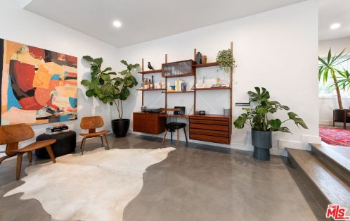 353 Winslow Ave, Long Beach, CA 90814-3213