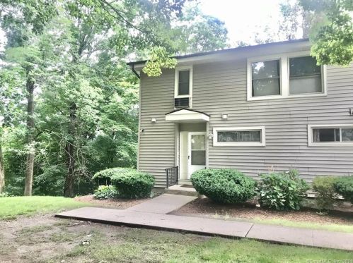 178 Sheraton Ln, Norwich, CT 06360-6448
