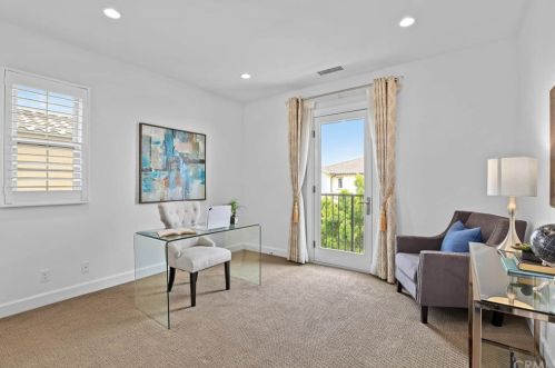 80 Hazelton, Irvine CA  92620-2189 exterior