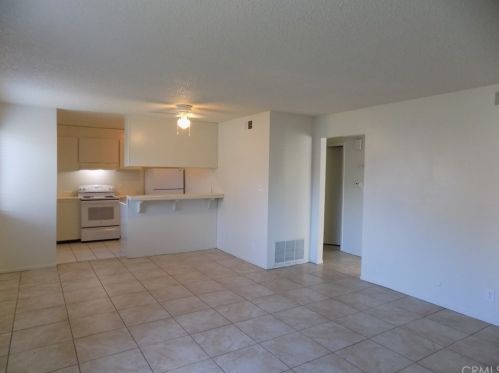 4924 Holt Ave, Fresno, CA 93705-0144