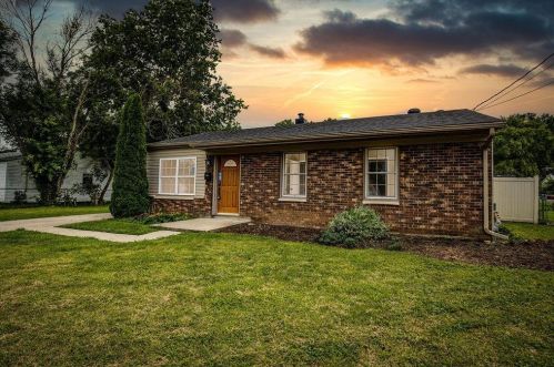 138 Flintstone Dr, New Haven OH  45030-1413 exterior
