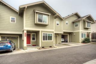 738 Normal Ave, Ashland, OR 97520-2421