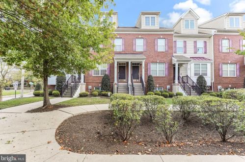 97 Cannon Ct, Lansdale, PA 19446-2140