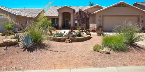 6145 Hidden Ridge Dr, Cornville, AZ 86325-4858