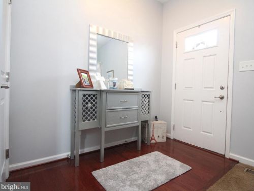 109 Garrett Ln, Gilbertsville, PA 19525-8926