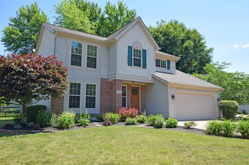 1332 Sprucewood Ct, Amelia OH  45102-1363 exterior