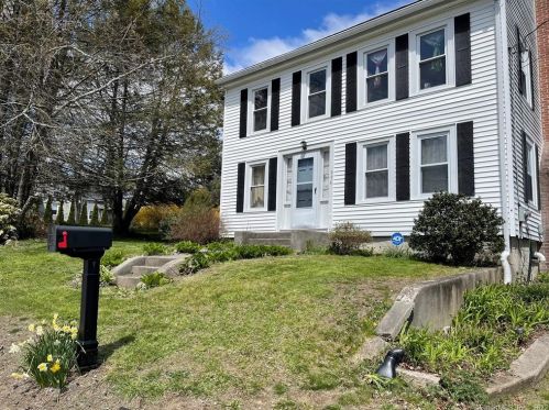 994 Bailey Hill Rd, Killingly, CT 06241-1828