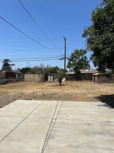 7004 Del Rosa Ave, San Bernardino CA  92404-6410 exterior