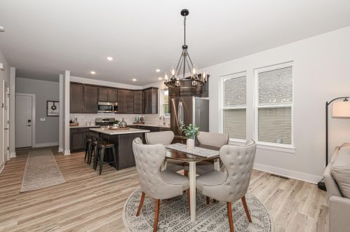 702 River Ridge Dr, Waterford WI  53185-3386 exterior