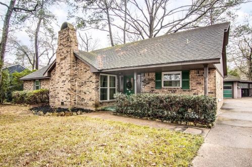 1115 Chestnut Ridge Rd, Humble, TX 77339-3472
