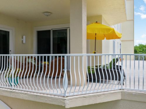 951 Collier Blvd, Marco Island, FL 34145-6664