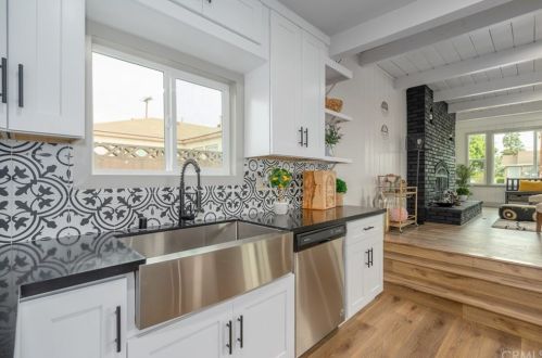 10308 Park St, Bellflower CA  90706-6029 exterior