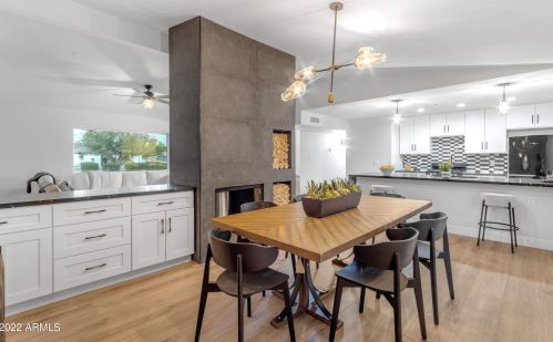 7142 12 St, Phoenix AZ 85022-3801 exterior