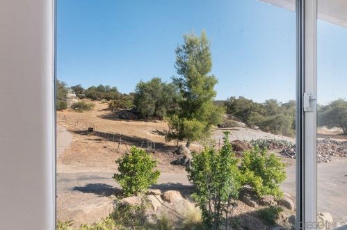 4209 Alpine Blvd, Alpine CA  91901-2312 exterior