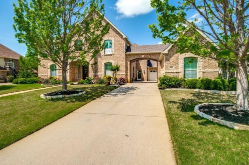 2309 Mockingbird Ln, Lewisville, TX 75022-7889