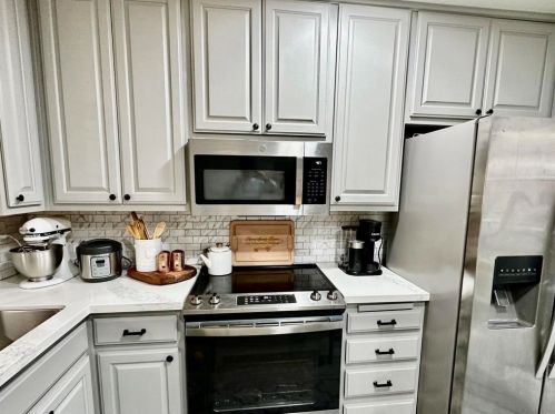 6430 Bell Bluff Ave, San Diego CA  92119-1026 exterior