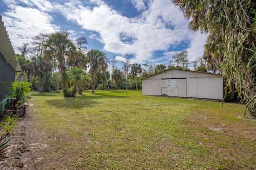 261 17 St, Naples FL 34117-3312 exterior